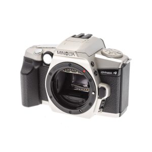 Minolta Dynax 4 + 28-80mm
