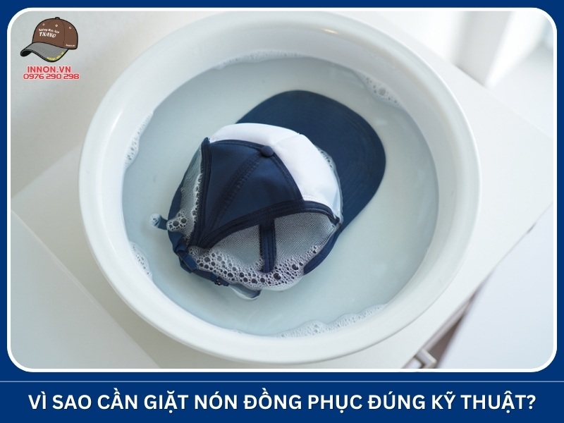 Vì sao cần giặt nón đồng phục đúng kỹ thuật?