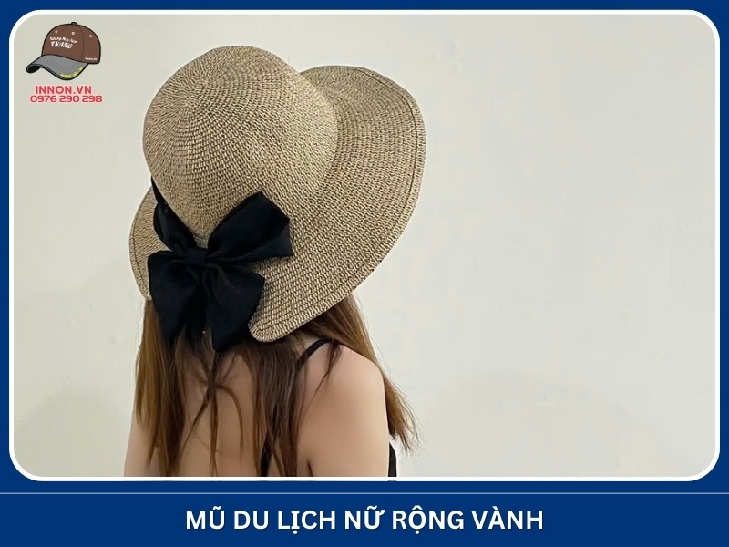 Mũ du lịch nữ rộng vành
