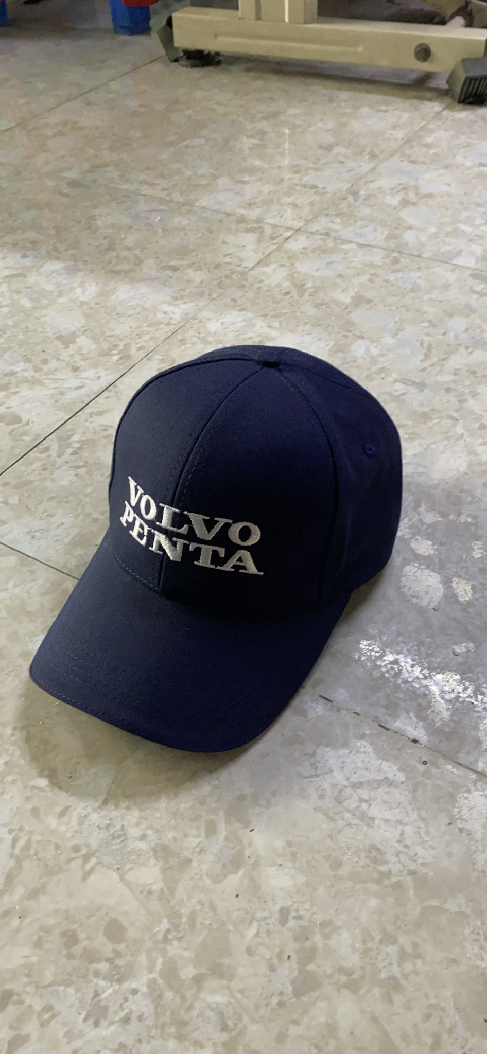 2.3 nón đồng phục doanh nghiệp volvo penta